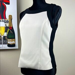 White House Black Market Monochrome Sleeveless Tailored Tank | Size 4